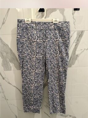Blue Floral Print Slim Crop Pants